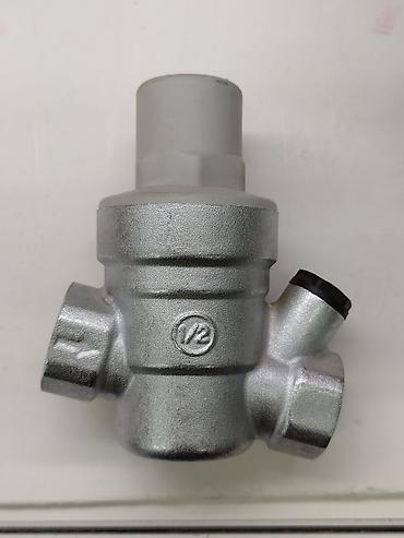 Редуктор давления воды 1/2" Компактный редуктор для систем