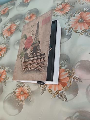 seyf satisi: Gizli seyf-kitab (Eiffel qülləsi dizaynlı) - Xarici görünüş: üz — 6