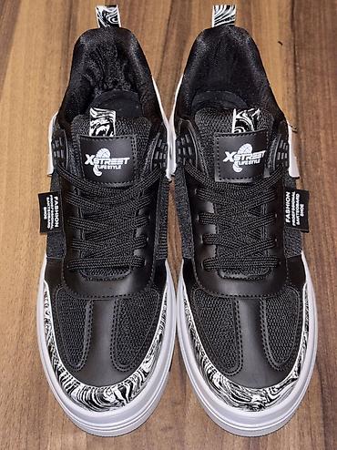 new balance azerbaijan: Salam trendyoldan 35m a alinib geyinilmeyib tezedir 44 razmerdir 45.5 — 2