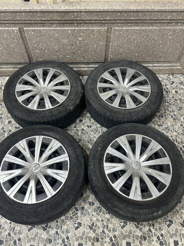 авторынок киргизии колеса: Дөңгөлөктөрү толук 215 / 60 / R 16, Кыш, Колдонулган, Комплект, Жеңил унаалар, Темир, тешиктери - 5