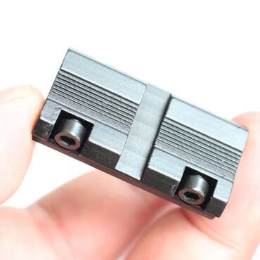 paket sadrzi: Adapter nosaca optike sa 11mm na 20mm Prstenasti adapter sa 11mm na