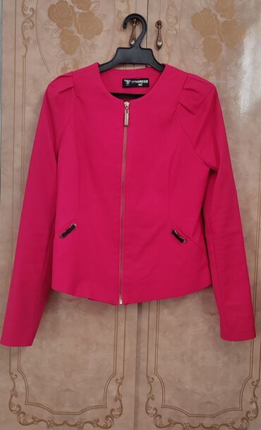 розовый пиджак: Брючный костюм