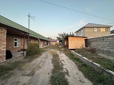 продаю гараж бишкек: 6 комнат и более, 500 м², 5 соток, Бишкек, Арча-Бешик ж/м Собственник — 3