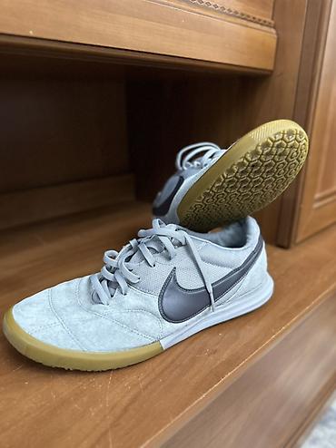 Мужские кроссовки, 42, 42.5, Nike, Б/у, цвет - Серый, Самовывоз