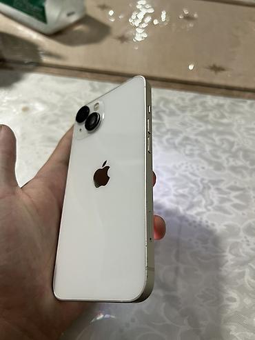 мужские ручные часы: IPhone 13, Б/у, 128 ГБ, Белый, Наушники, Зарядное устройство, Защитное стекло, 82 % — 1