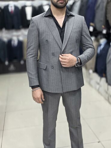 Kostyumlar: Kişi dəst kostyum Şık və modern seçimlər 😎 Mağaza var. Nağd və — 32