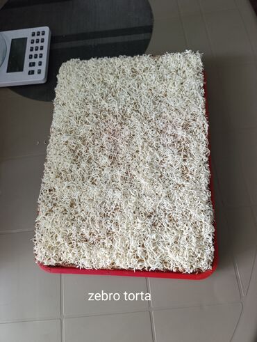 Konditorski proizvodi, slatkiši: Predstavljamo raznovrstan asortiman mini kolača i slatkiša, idealnih — 17