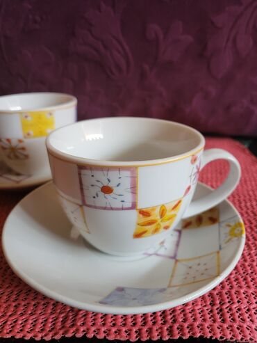 Kuhinjski setovi: Solje nove porcelanske za dvoje. Komada. 2. Tacne. 13,5cm. Solje na lalafo.rs — 10 Kuhinjski setovi: Solje nove porcelanske za dvoje. Komada. 2. Tacne. 13,5cm. Solje — 10