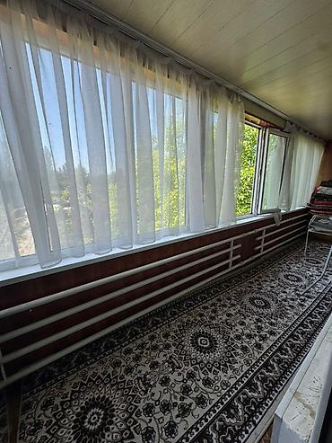 Продажа коттеджей и домов: Продаётся жилой дом с большим земельным участком и хозпостройками. с — 32