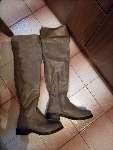 new yorker bundice: Boots, Size: 38