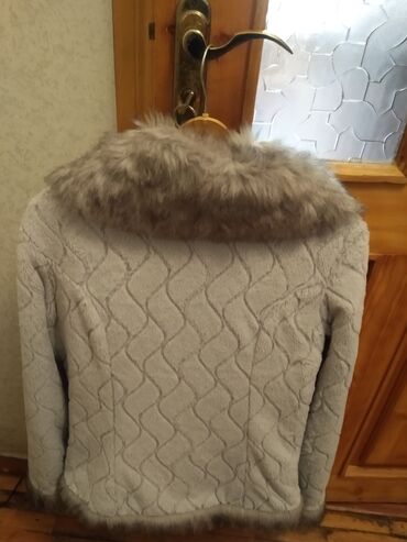 paltoların qiyməti: Palto M (EU 38), rəng - Boz