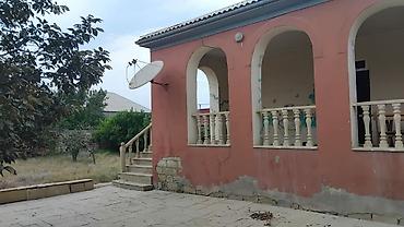Həyət evləri və villaların satışı: 4 otaqlı, 90 kv. m, Yeni təmirli — 2