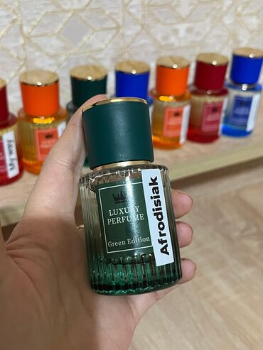 Ətriyyat: Məhsul: Luxury Perfume mini kolleksiyası – fərqli ətir variantları ilə