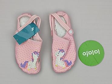 crocs ccc: Kapcie 35, Nowy — 2