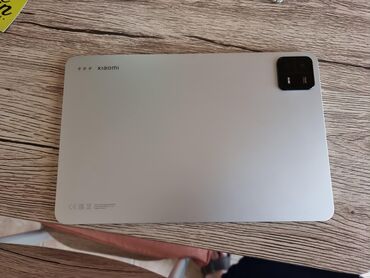 поко м5 с: Планшет, Xiaomi, память 256 ГБ, 10" - 11", Wi-Fi, Б/у, Классический цвет - Серебристый