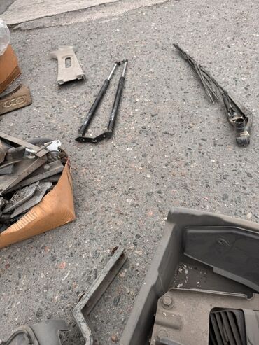 Другие автозапчасти: Запчасти для Mitsubishi space gear — 115