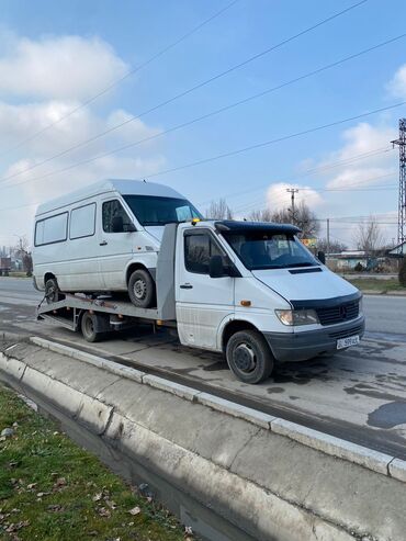 машина в аренду для работы в такси: Көтөргүсү менен, Гидроманипулятору менен, Кыймылдуу платформасы менен