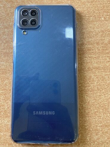 Samsung: 32 GB