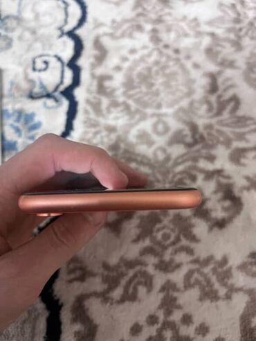 Apple iPhone: IPhone 13, Б/у, 128 ГБ, Черный — 10