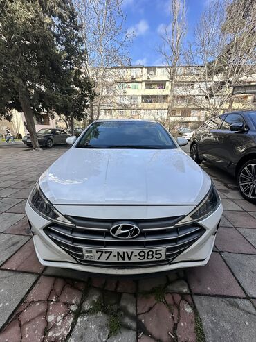 Nəqliyyat vasitəsinin icarəsi: Günlük, Hyundai, Depozitlə, Qalmamaq şərti ilə