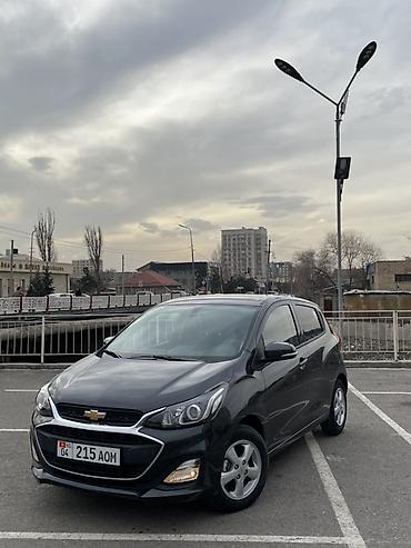 Chevrolet: Chevrolet Spark: 2021 г., 1 л, Вариатор, Бензин, Хэтчбэк — 3