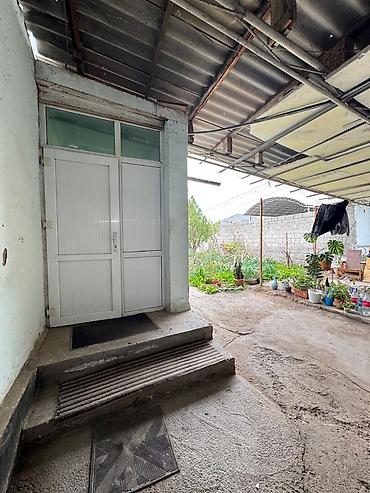 Продажа коттеджей и домов: Срочно продается уютный дом в с. Киргшелк! Локация: ул. Мичурина (10 — 6