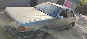 Mazda 929: 1989 г., Седан