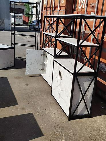 Этажерки для кухни: Стеллаж с шкафом
Стеллаж подойдёт для магазина и для дома и офисов — 26