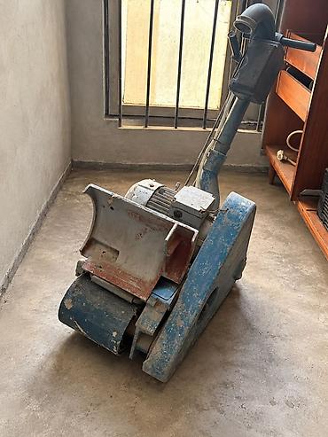 boyama seti: Parket yonan (şlifovka) aparatı satılır. 380 voltla işləyir. Tam işlək — 1
