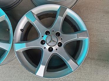 diska 13: Литые Диски R 17 Mercedes-Benz, Комплект, отверстий - 5, Б/у — 5