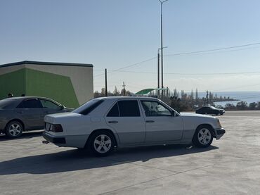 Mercedes-Benz: Mercedes-Benz W124: 1991 г., 2.3 л, Бензин, Седан at lalafo.kg — 6 Mercedes-Benz: Mercedes-Benz W124: 1991 г., 2.3 л, Бензин, Седан — 6