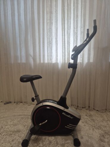 Əlcəklər: VolksGym stasionar velotrenajor - Kompakt, məişət üçün uyğun dizayn -