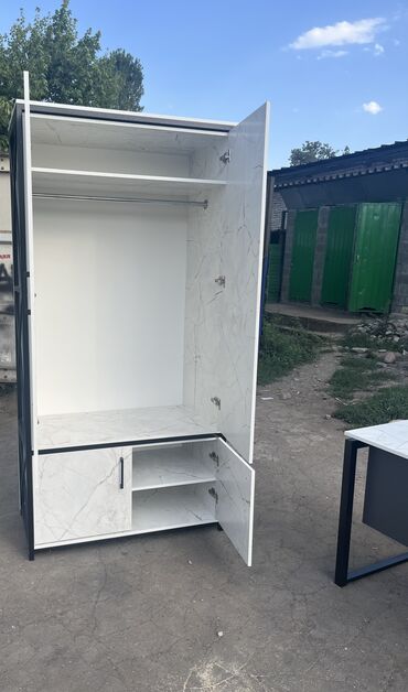 Другая мебель: Офисный мебель 
Стеллажи 
Столы
Стулья 
Полки всегда в наличии — 21