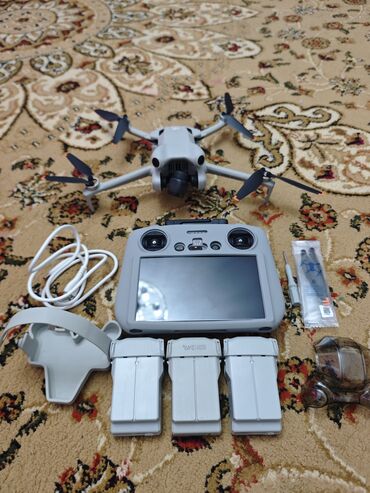 скупка дронов: DJI mini 4 pro, Fly mo combo, комплект дрон состояние идеальное, пульт