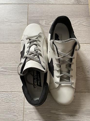 Кроссовки, 44, Golden Goose, Новый, цвет - Белый, Самовывоз