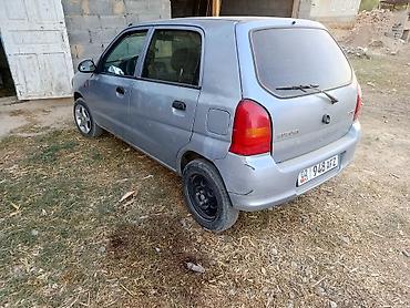 авто лейлек: Suzuki Alto: 2002 г., 1.1 л, Кол менен иштөөчү, Бензин, Седан — 1