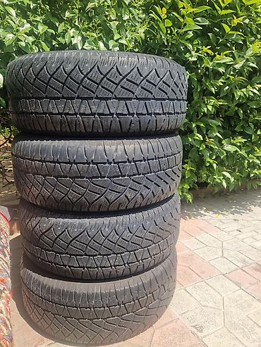 mercedes e240 kompressor: 245 45 18 dord teker 150 manat aşaqıda yeri var — 2