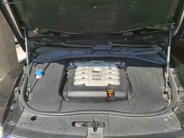 Volkswagen: Volkswagen Touareg: 5 l. | 2005 έ. SUV/4x4 — 8