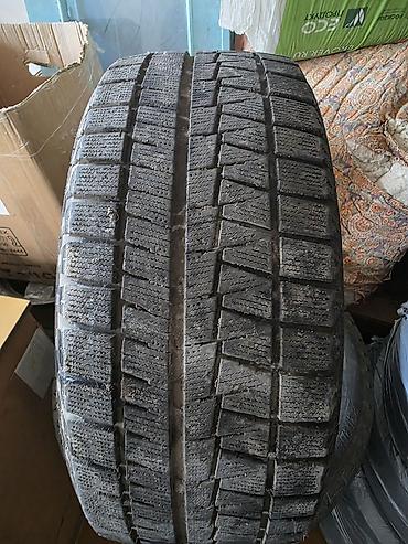 140 280: Зимние шины Bridgestone Blizzak Revo GZ - Размер: 225/50 R17 - — 2