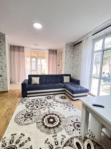 Продажа квартир: Продается 2 комнатная квартира в ЦО «Лазурный берег». Квартира — 4