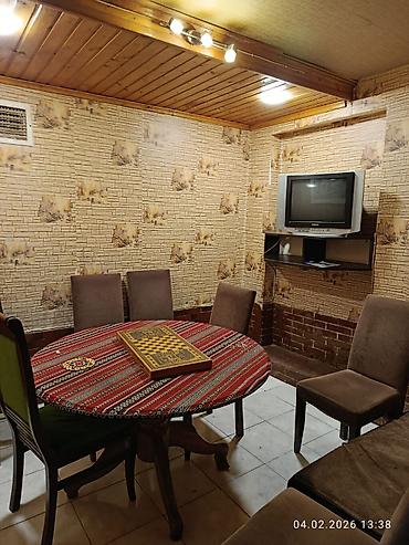 9cu mikrorayon: İcarəyə verilir: taxta interyerli geniş kafe/çayxana məkanı - Ümumi — 4