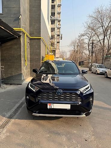 Toyota: Toyota RAV4: 2019 г., Автомат, Гибрид — 8