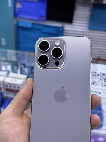 Apple iPhone: IPhone 15 Pro Max, Б/у, 256 ГБ, Серебристый, Защитное стекло, Кабель, Зарядное устройство, 87 % — 1