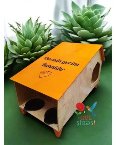 Yuvalar: Taxta pişik evi – “Burada yerim rahatdır” yazılı - Material — 19