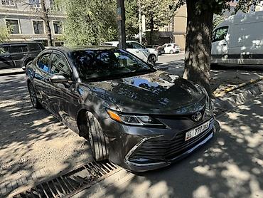 jas: Toyota Camry: 2023 г., 2.5 л, Автомат, Бензин, Седан — 3