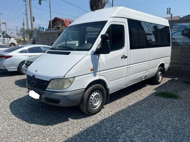 срочно продаю в связи с переездом: Mercedes-Benz Спринтер: 2000 г., 2.7 л, Механика, Дизель, Бус