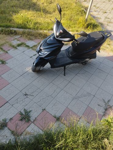 нужны ли права на скутер в кыргызстане: Срочно Продаю мопед новый 125 куб