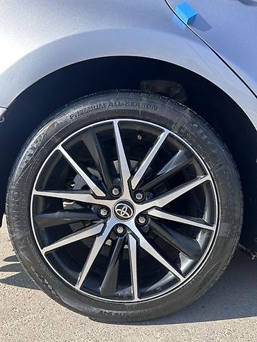 bmw 5 e39: Toyota Camry: 2021 г., 2.5 л, Автомат, Бензин, Седан — 5