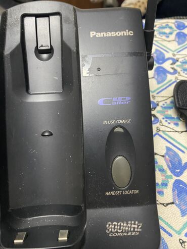 Стационарные телефоны: Стационарный телефон — 3