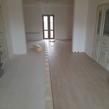 Döşəmə işləri: Laminat ustasi 3 azn laminatin yuksek seviyede vurulub tehvil — 10